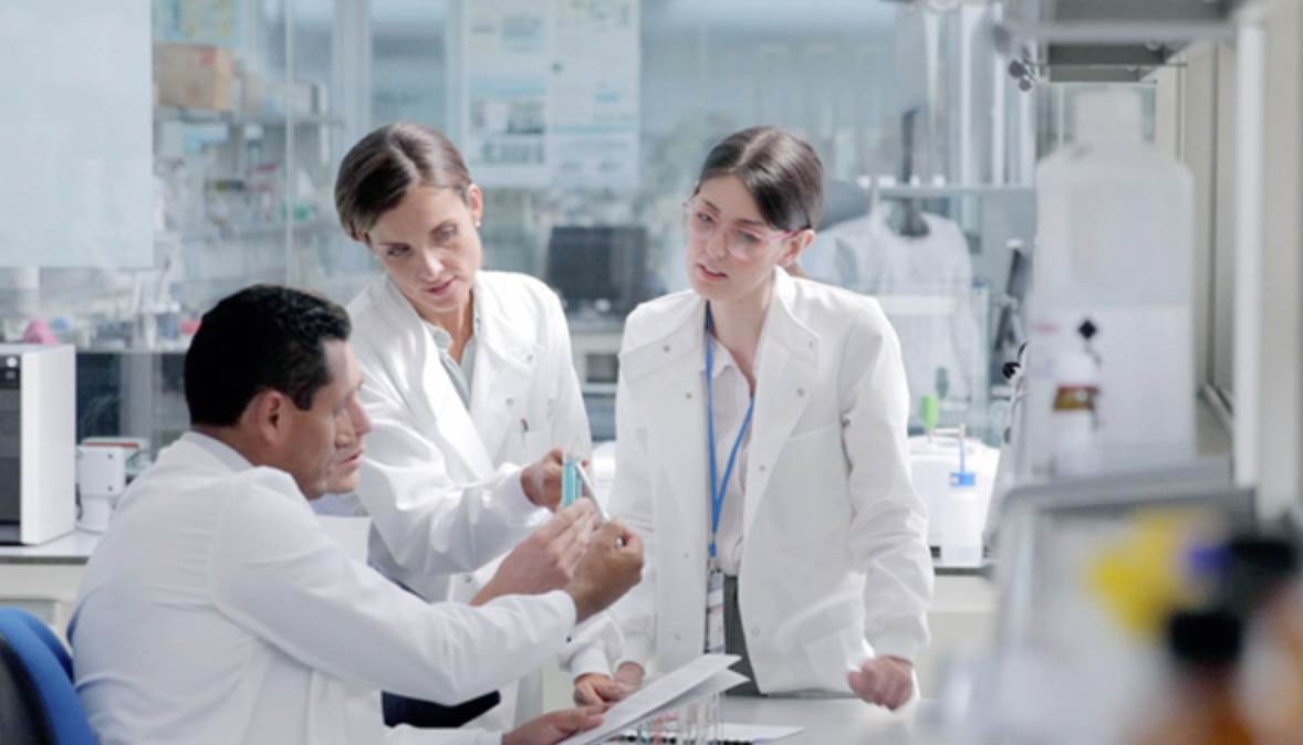 hygiene workers in laboratory